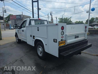 2017 Ford Super Duty F-250 XL Regular Cab Long Bed - miniatura 2