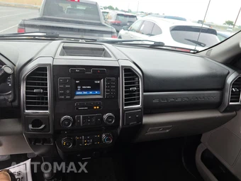 2017 Ford Super Duty F-250 XLT Crew Cab Long Bed - miniatura 11