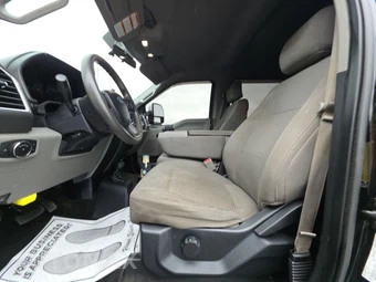 2017 Ford Super Duty F-250 XLT Crew Cab Long Bed - miniatura 7