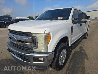 2017 Ford Super Duty F-250 XLT Crew Cab Medium Bed