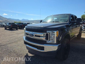 2017 Ford Super Duty F-250 XLT Crew Cab Medium Bed