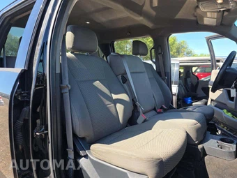 2017 Ford Super Duty F-250 XLT Crew Cab Medium Bed - miniatura 18