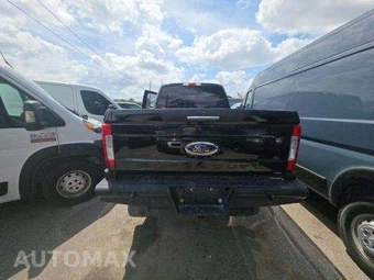 2017 Ford Super Duty F-250 XLT Crew Cab Medium Bed - miniatura 14