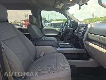 2017 Ford Super Duty F-250 XLT Crew Cab Medium Bed - miniatura 8
