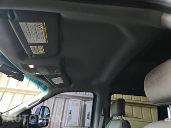 2017 Ford Super Duty F-250 XLT Crew Cab Medium Bed - miniatura 17