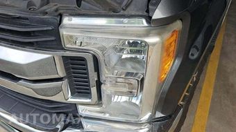 2017 Ford Super Duty F-250 XLT Crew Cab Medium Bed - miniatura 18