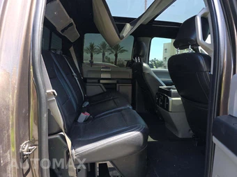 2017 Ford Super Duty F-250 XLT Crew Cab Medium Bed - miniatura 16