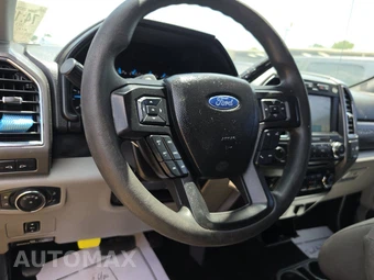 2017 Ford Super Duty F-250 XLT Crew Cab Medium Bed - miniatura 10