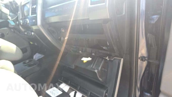2017 Ford Super Duty F-250 XLT Crew Cab Medium Bed - miniatura 27