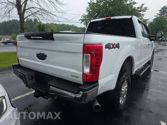 2017 Ford Super Duty F-250 XLT Extended Cab Medium Bed w/Rear Doors - miniatura 3