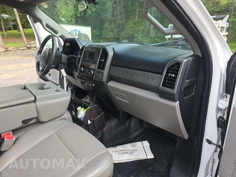 2017 Ford Super Duty F-350 Cab Chassis XL Regular Cab DRW - miniatura 13