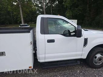 2017 Ford Super Duty F-350 Cab Chassis XL Regular Cab DRW - miniatura 21