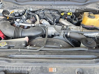 2017 Ford Super Duty F-350 Cab Chassis XL Regular Cab DRW - miniatura 14