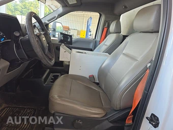 2017 Ford Super Duty F-350 Cab Chassis XL Regular Cab DRW - miniatura 7