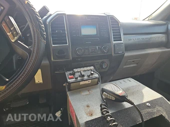 2017 Ford Super Duty F-350 Cab Chassis XLT Regular Cab DRW - miniatura 11