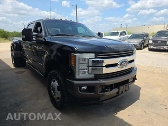 2017 Ford Super Duty F-350 King Ranch Crew Cab Long Bed DRW - miniatura 3