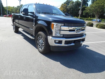 2017 Ford Super Duty F-350 Lariat Crew Cab Long Bed - miniatura 7