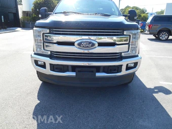 2017 Ford Super Duty F-350 Lariat Crew Cab Long Bed - miniatura 8