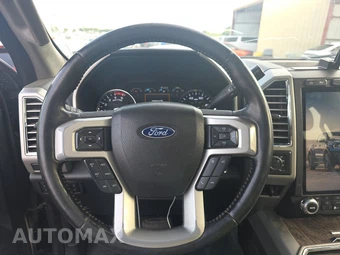 2017 Ford Super Duty F-350 Lariat Crew Cab Long Bed - miniatura 10