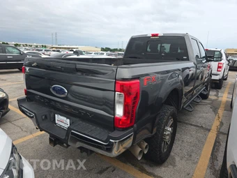 2017 Ford Super Duty F-350 Lariat Crew Cab Long Bed - miniatura 4