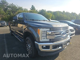 2017 Ford Super Duty F-350 Lariat Crew Cab Long Bed - miniatura 3