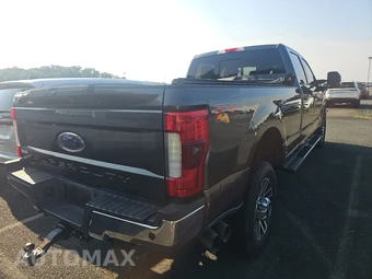 2017 Ford Super Duty F-350 Lariat Crew Cab Long Bed - miniatura 4