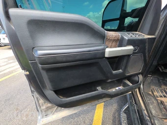 2017 Ford Super Duty F-350 Lariat Crew Cab Long Bed - miniatura 9