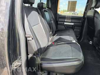 2017 Ford Super Duty F-350 Lariat Crew Cab Long Bed DRW - miniatura 16