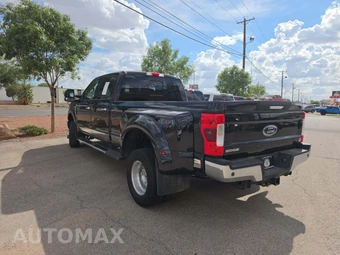 2017 Ford Super Duty F-350 Lariat Crew Cab Long Bed DRW - miniatura 2