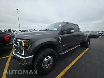 2017 Ford Super Duty F-350 Lariat Crew Cab Long Bed DRW