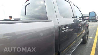 2017 Ford Super Duty F-350 Lariat Crew Cab Long Bed DRW - miniatura 25