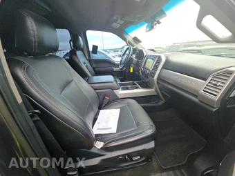 2017 Ford Super Duty F-350 Lariat Crew Cab Long Bed DRW - miniatura 8