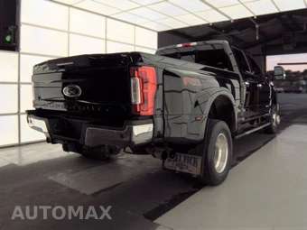 2017 Ford Super Duty F-350 Lariat Crew Cab Long Bed DRW - miniatura 4