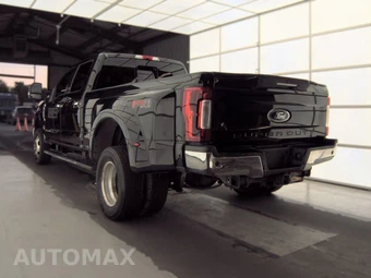 2017 Ford Super Duty F-350 Lariat Crew Cab Long Bed DRW - miniatura 6