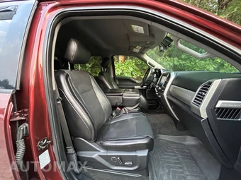 2017 Ford Super Duty F-350 Lariat Crew Cab Long Bed DRW - miniatura 10