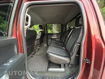 2017 Ford Super Duty F-350 Lariat Crew Cab Long Bed DRW - miniatura 11