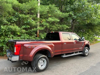 2017 Ford Super Duty F-350 Lariat Crew Cab Long Bed DRW - miniatura 6