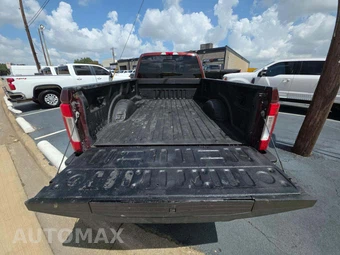 2017 Ford Super Duty F-350 Lariat Crew Cab Long Bed DRW - miniatura 14