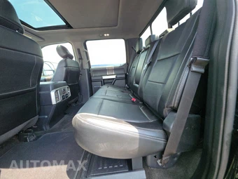 2017 Ford Super Duty F-350 Lariat Crew Cab Long Bed DRW - miniatura 13