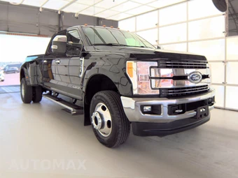 2017 Ford Super Duty F-350 Lariat Crew Cab Long Bed DRW - miniatura 3