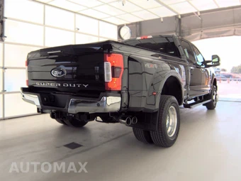2017 Ford Super Duty F-350 Lariat Crew Cab Long Bed DRW - miniatura 4