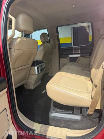 2017 Ford Super Duty F-350 Lariat Crew Cab Long Bed DRW - miniatura 13