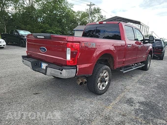 2017 Ford Super Duty F-350 Lariat Crew Cab Medium Bed - miniatura 3