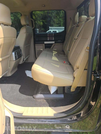2017 Ford Super Duty F-350 Lariat Crew Cab Medium Bed - miniatura 10