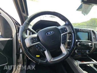2017 Ford Super Duty F-350 Platinum Crew Cab Long Bed DRW - miniatura 10