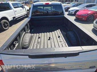 2017 Ford Super Duty F-350 Platinum Crew Cab Long Bed DRW - miniatura 14