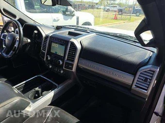 2017 Ford Super Duty F-350 Platinum Crew Cab Long Bed DRW - miniatura 19