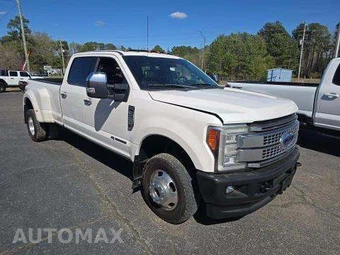 2017 Ford Super Duty F-350 Platinum Crew Cab Long Bed DRW - miniatura 4