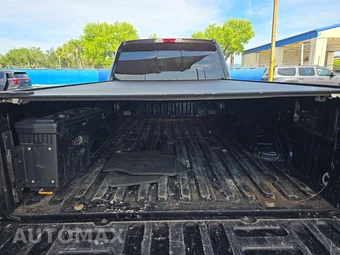 2017 Ford Super Duty F-350 Platinum Crew Cab Long Bed DRW - miniatura 16