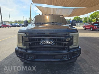 2017 Ford Super Duty F-350 Platinum Crew Cab Long Bed DRW - miniatura 2